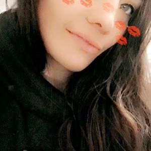 Meet your Posher, Alison